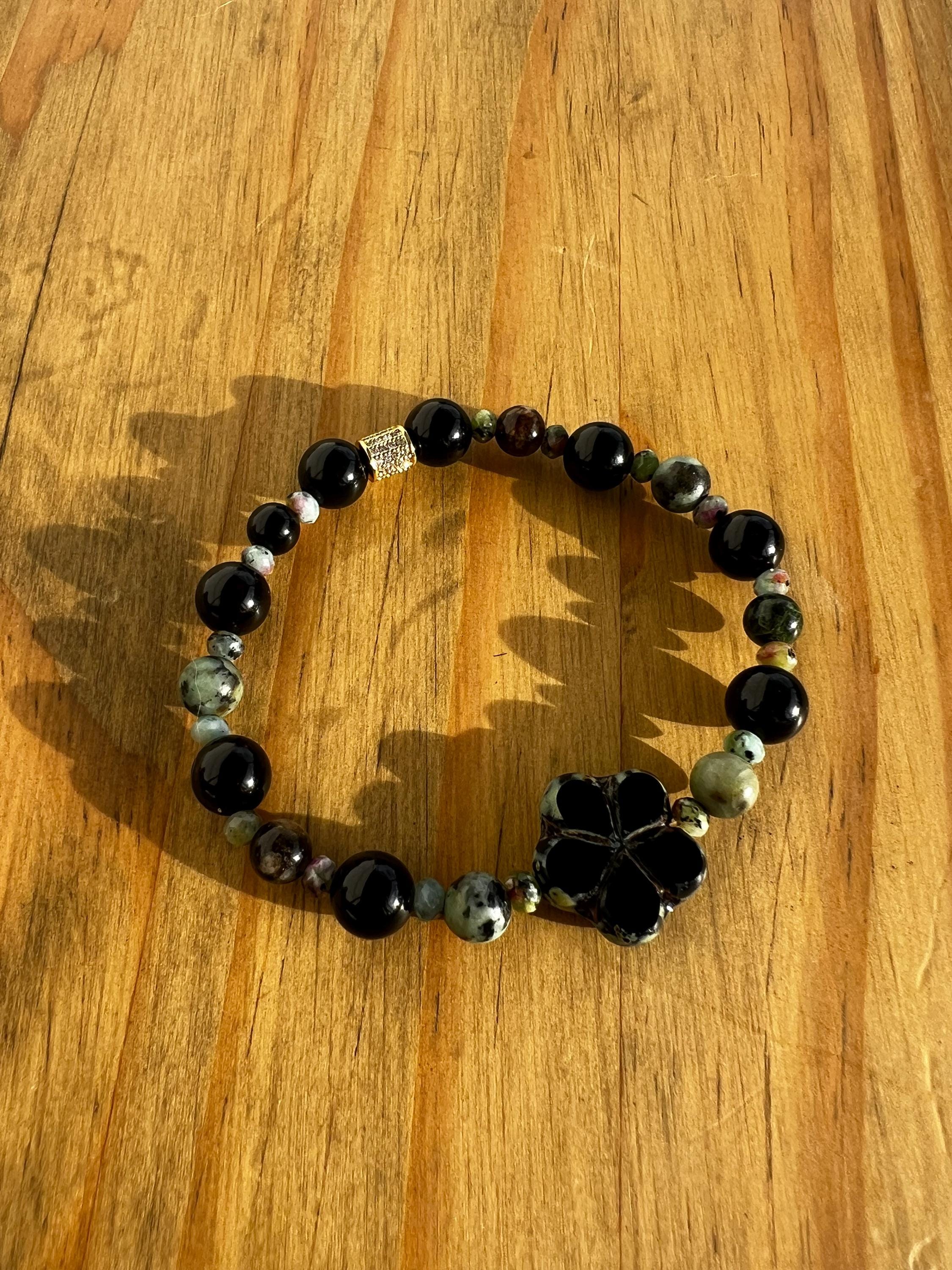 Black Onyx + Agate Flower Crystal Bracelet