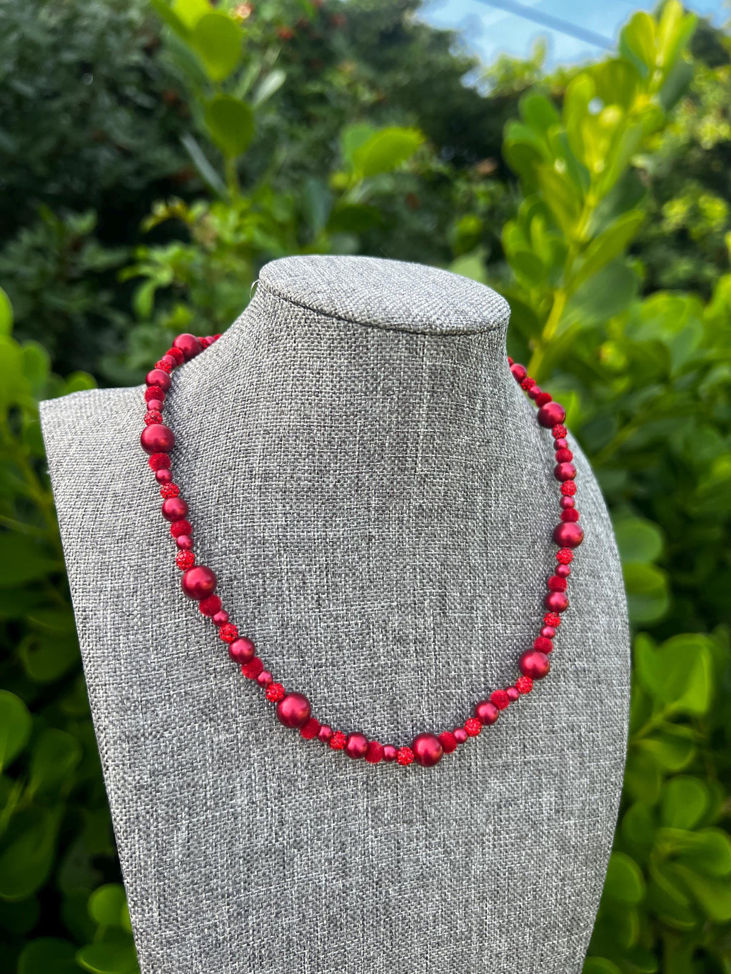 Red Glitter Pearl Necklace