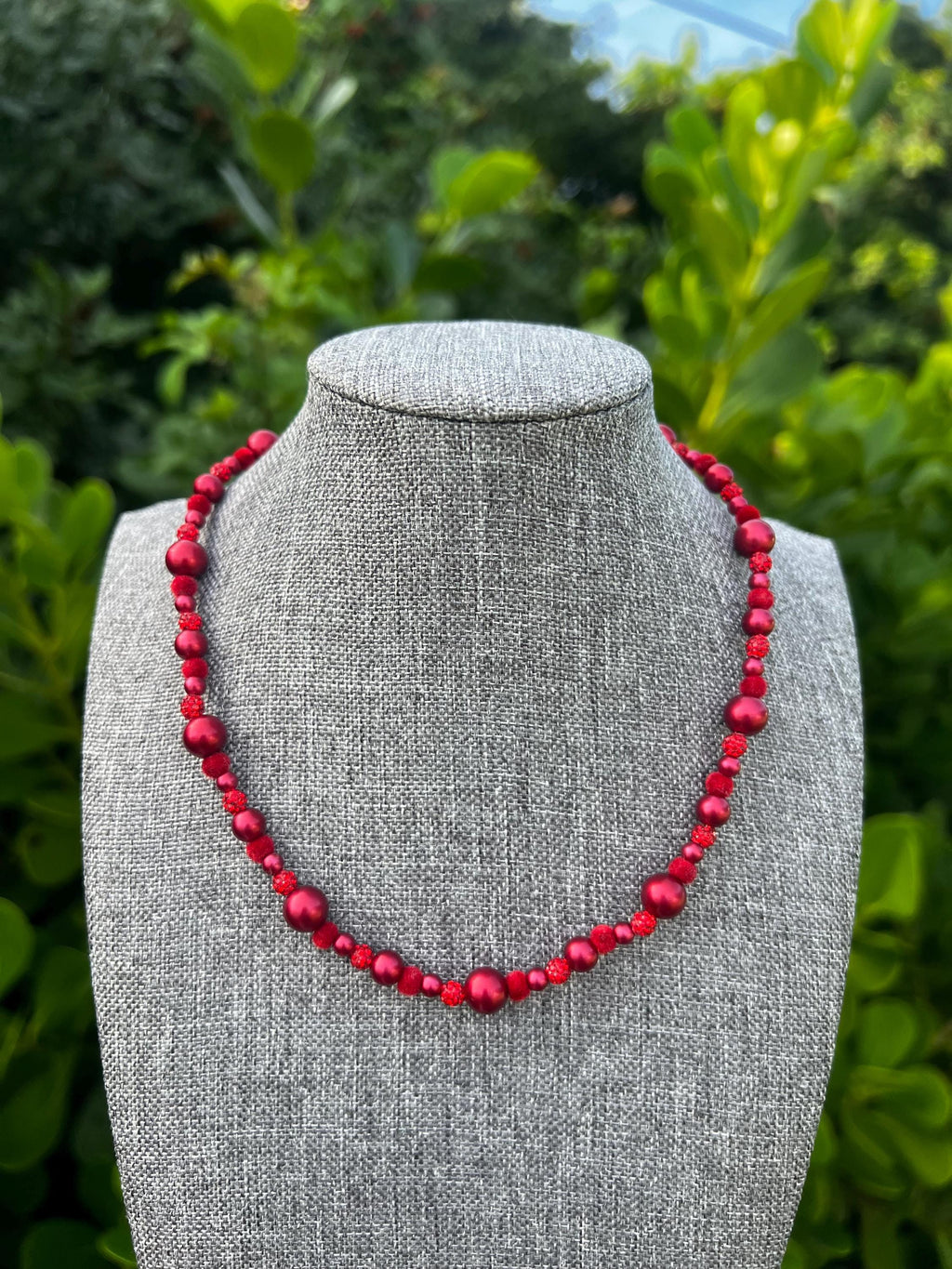 Red Glitter Pearl Necklace